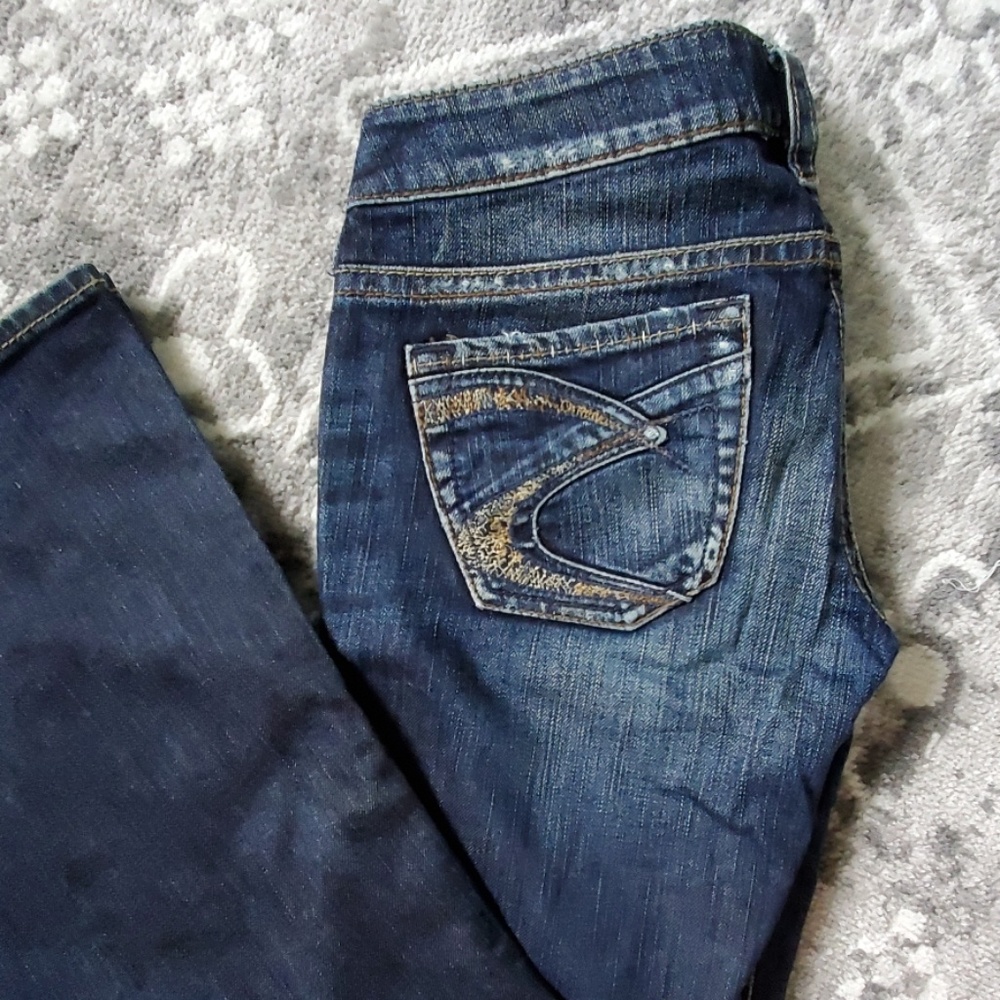 Silver Jeans - Picture 3 of 3